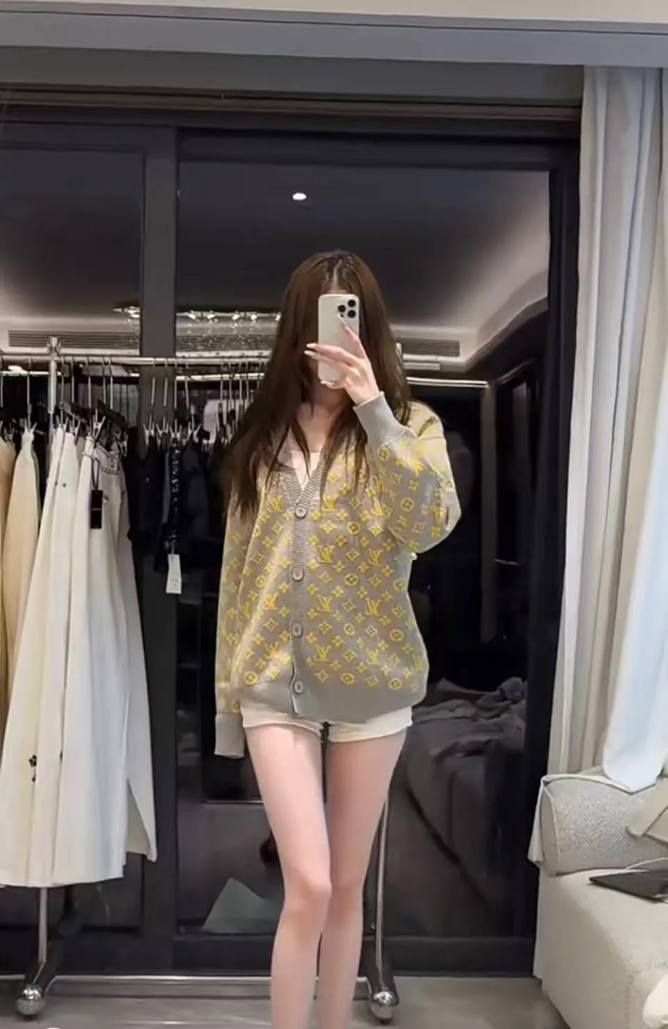 Louis Vuitton/Louis Vuitton gray and yellow presbyopic knitted cardigan